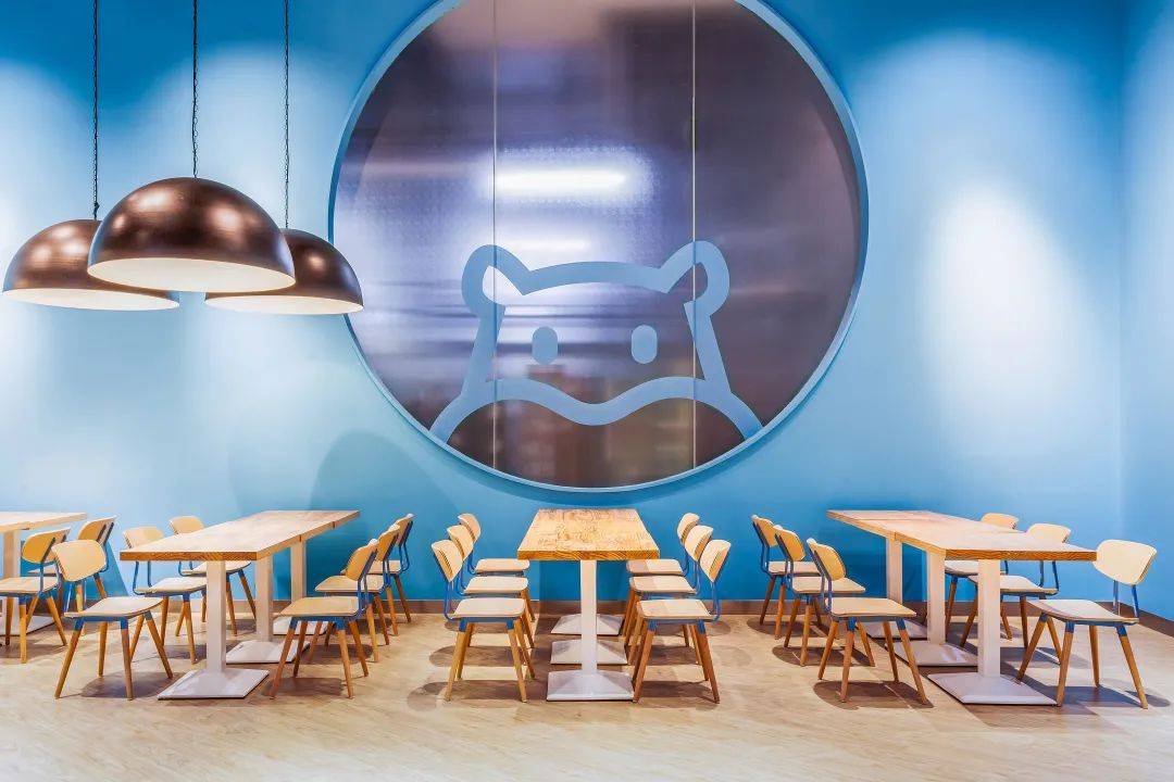 雁山阿里巴巴盒马机器人餐厅，打造未来概念的餐饮空间设计