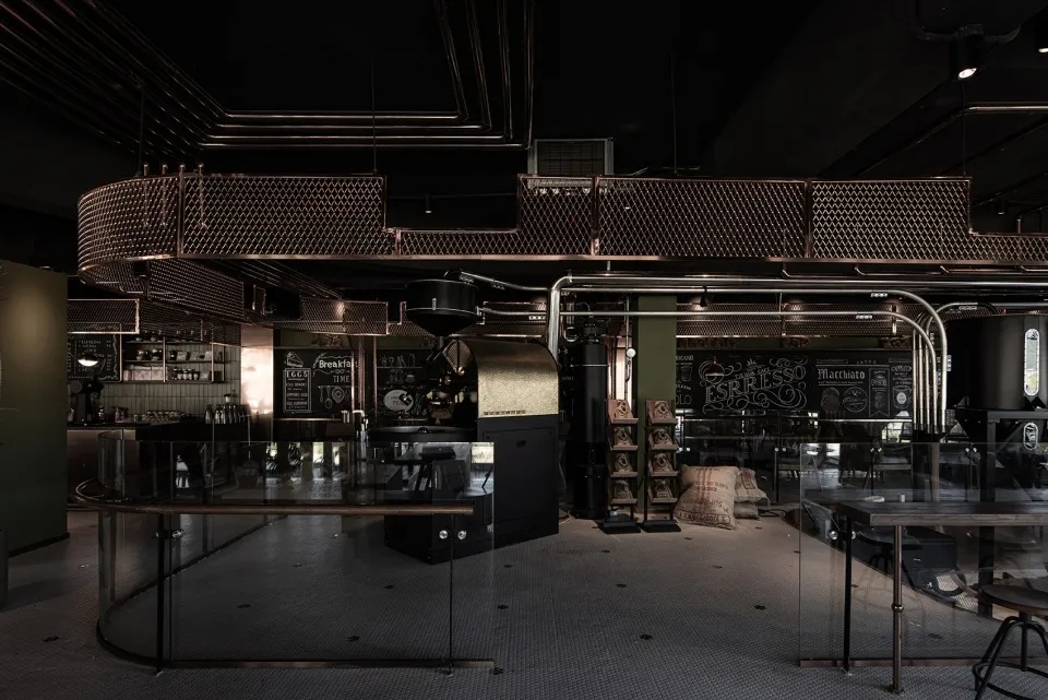 雁山硬核的金属质感，让这个杭州餐饮空间设计绝了